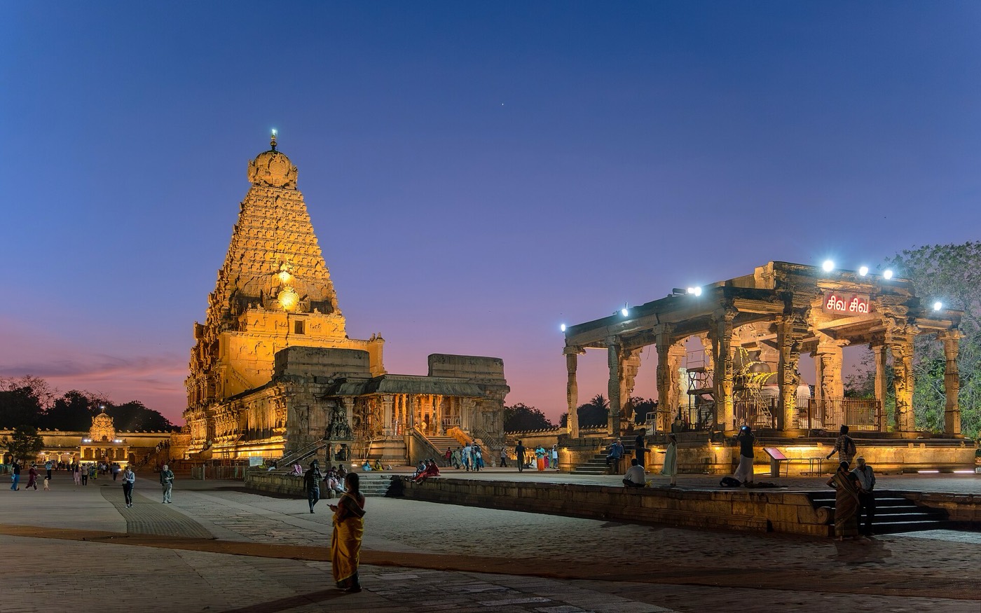 Brihadeeswarar Temple (Thanjai Periya Kovil)